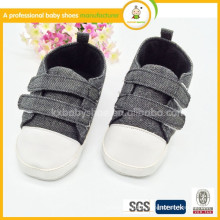 Sapatos de criança para meninas Bonecos de bolinhas reais e Loop Unisex Pvc All Seasons 2015 New Style Velcro sapatos de lona crianças